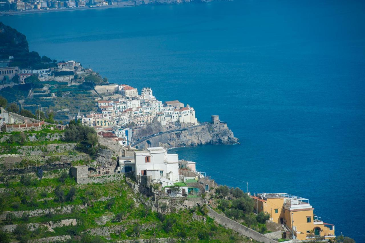 Amalfi Hills Aparthotel Buitenkant foto