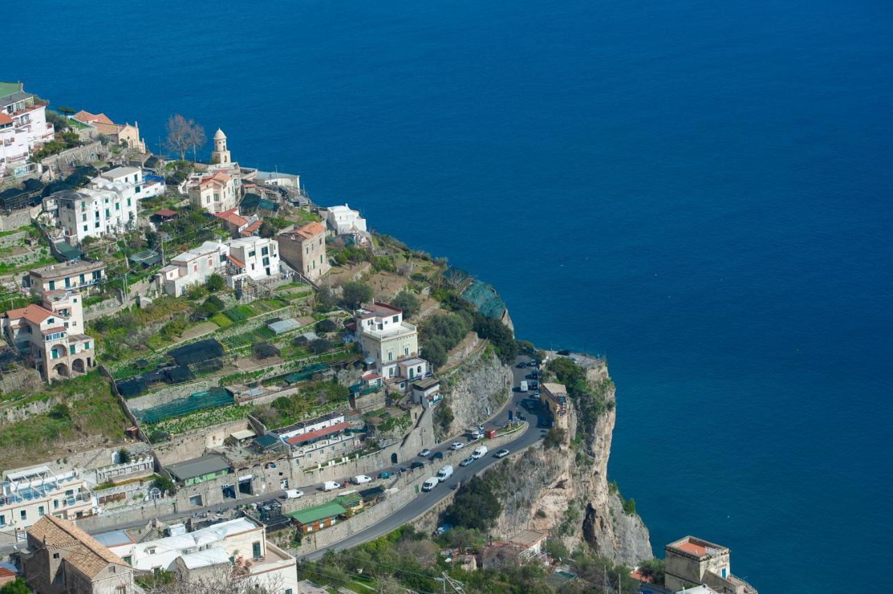 Amalfi Hills Aparthotel Buitenkant foto