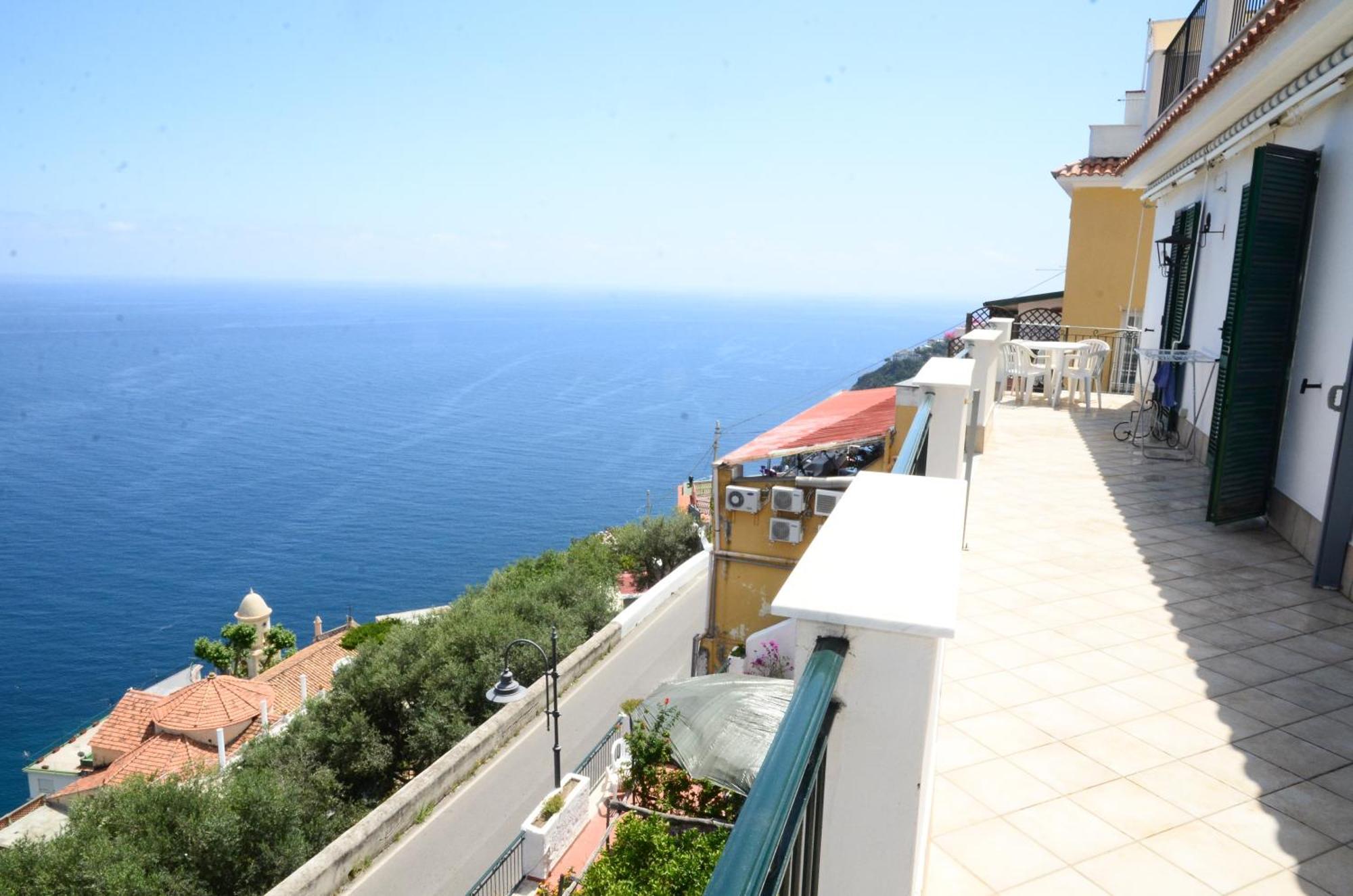 Amalfi Hills Aparthotel Kamer foto