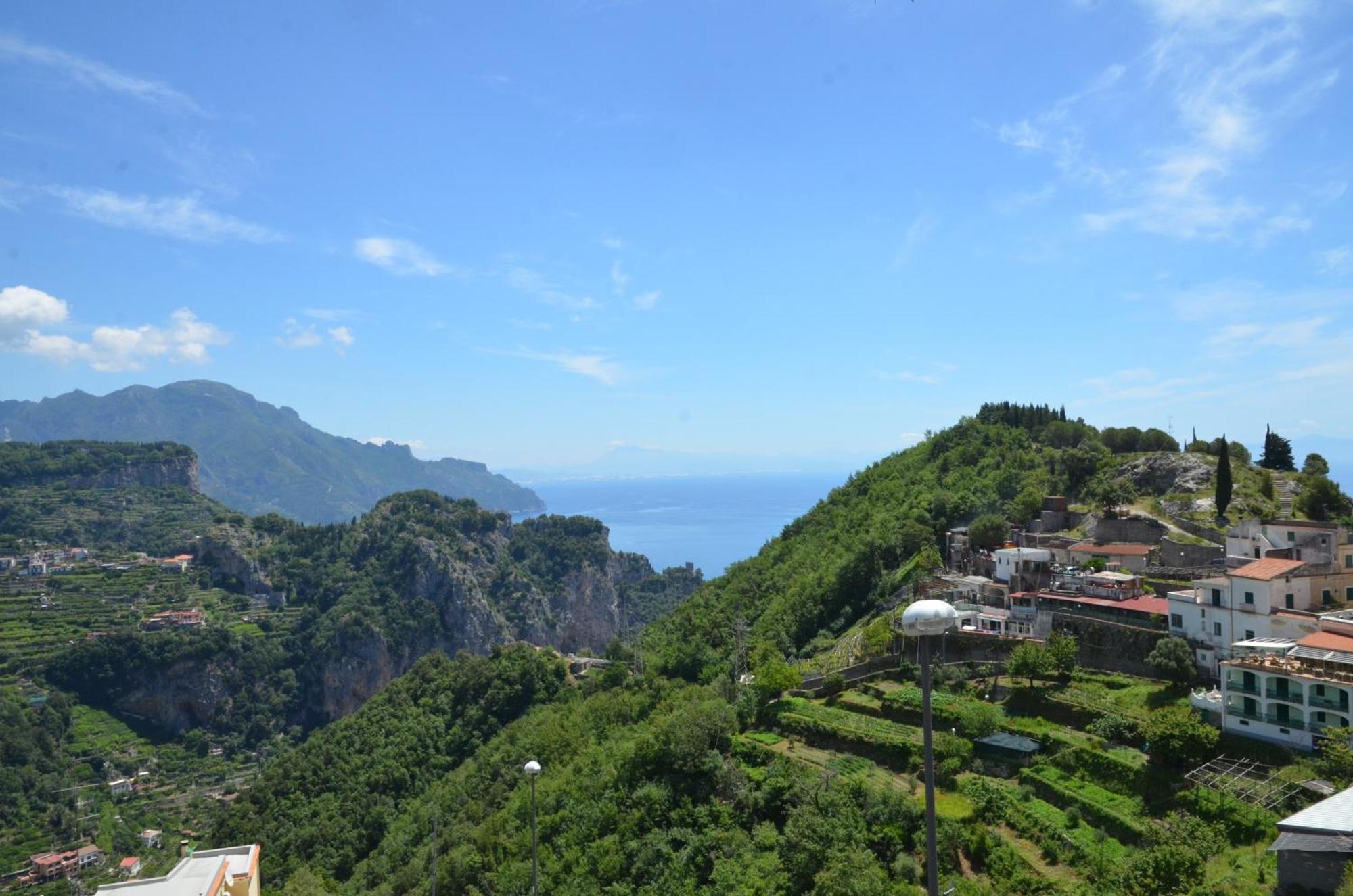 Amalfi Hills Aparthotel Kamer foto