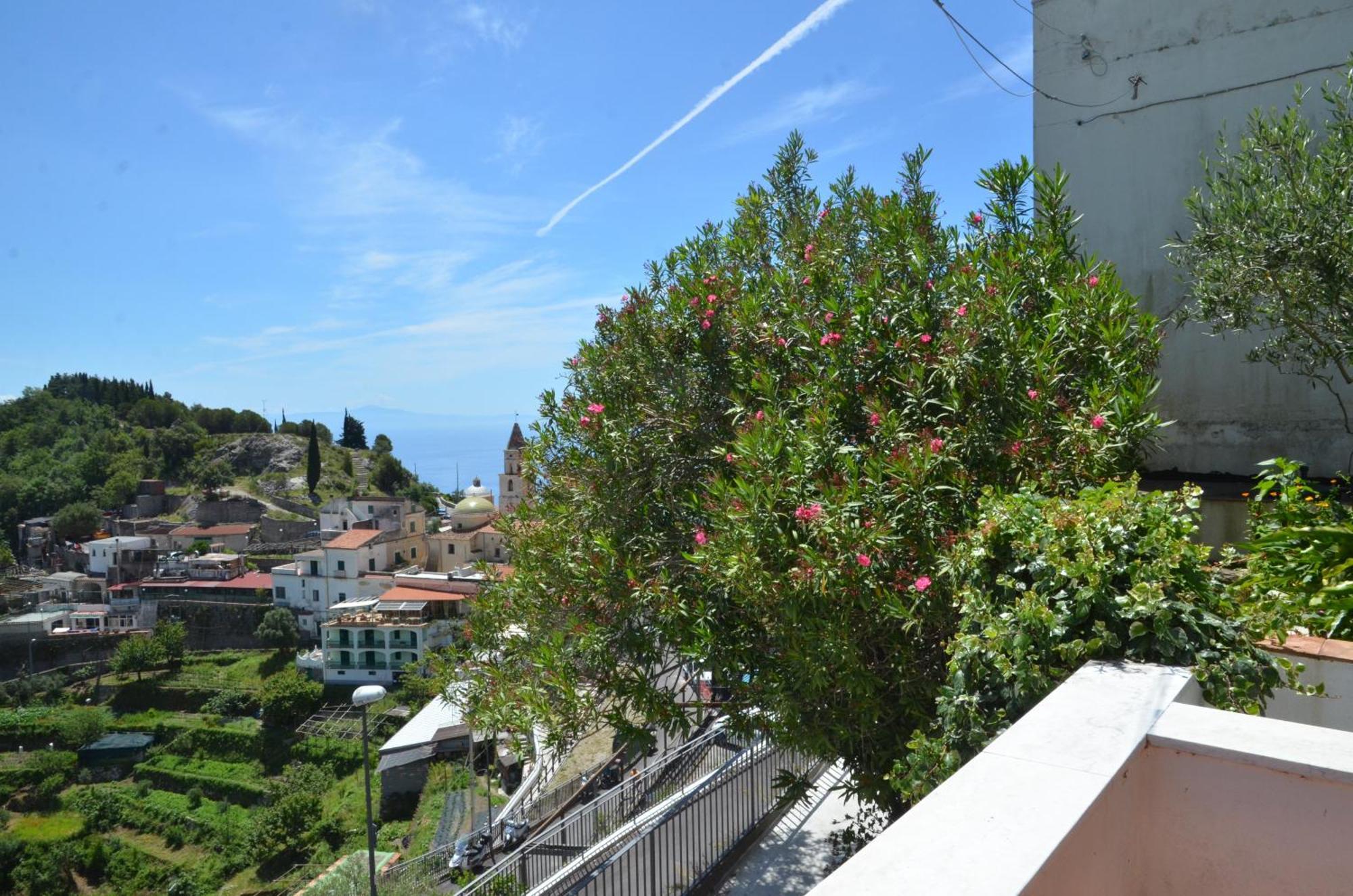 Amalfi Hills Aparthotel Kamer foto