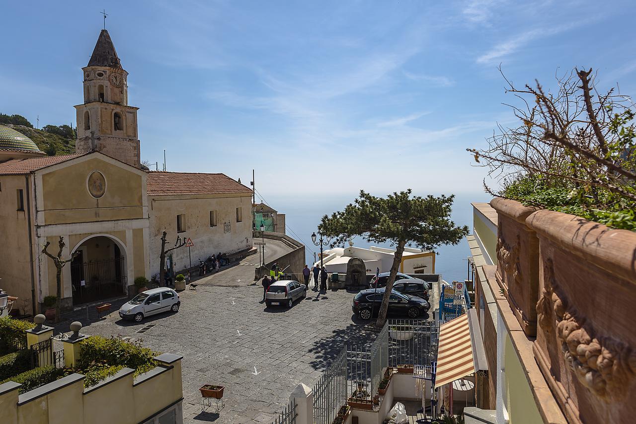 Amalfi Hills Aparthotel Buitenkant foto
