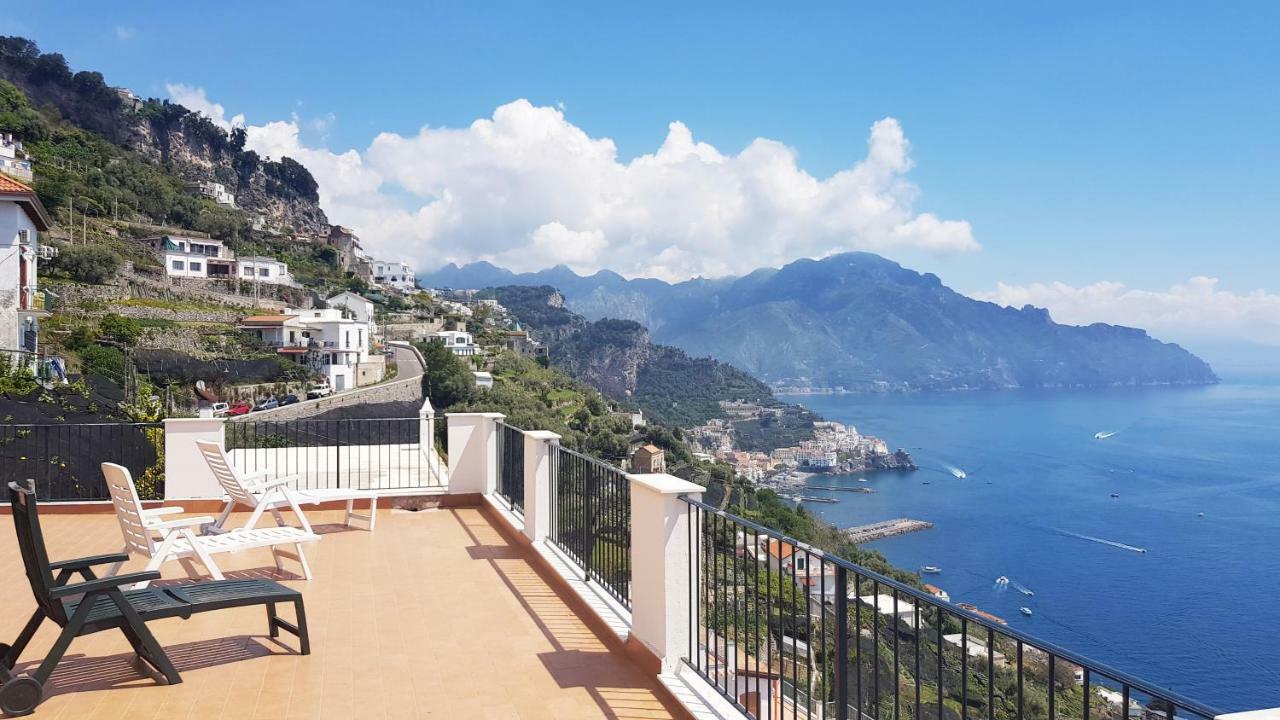 Amalfi Hills Aparthotel Buitenkant foto